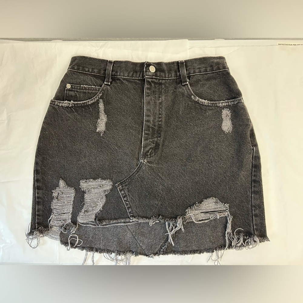 Furst Of A Kind Denim Skirt Women Size 27 (5) Reclaimed Levis Distressed Black